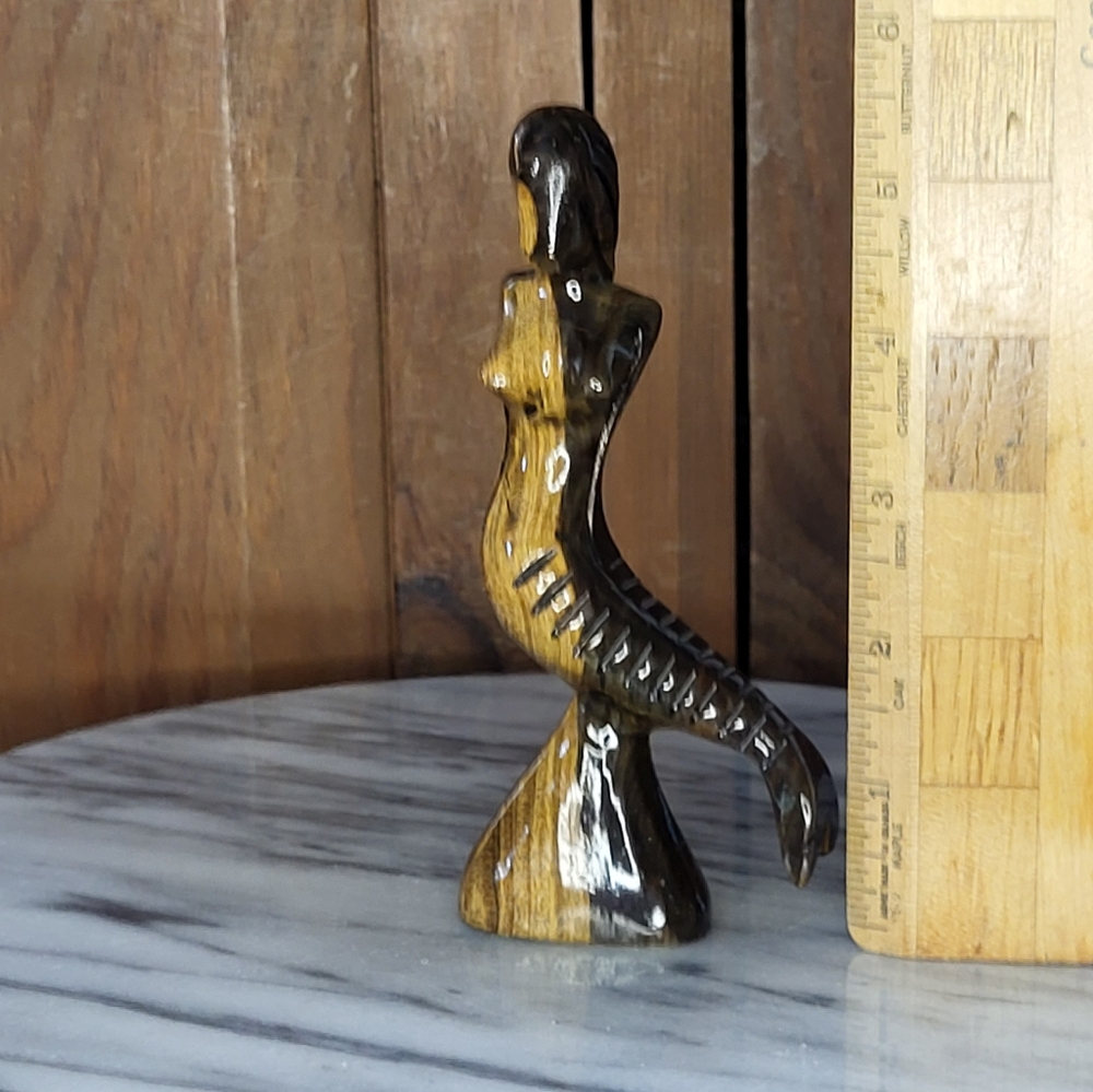 Elegant Wooden Mermaid Sculpture - Picture 5 of 11